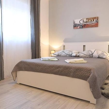 Apartment Karla Zadar Buitenkant foto