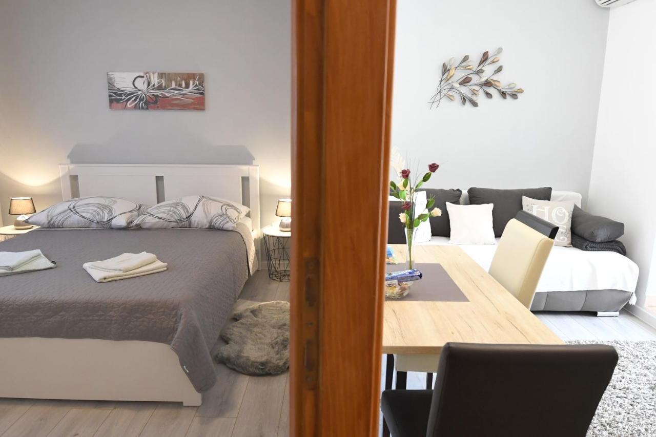 Apartment Karla Zadar Buitenkant foto
