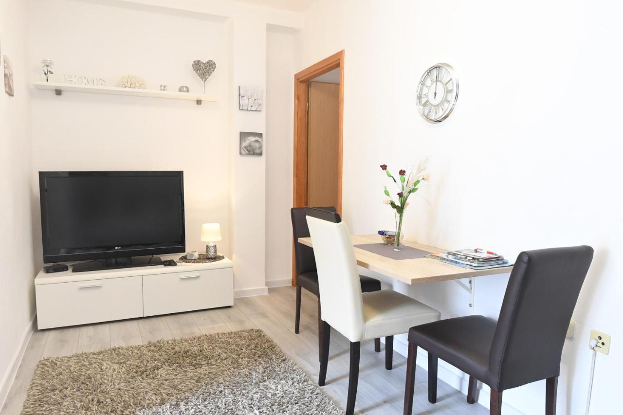 Apartment Karla Zadar Buitenkant foto